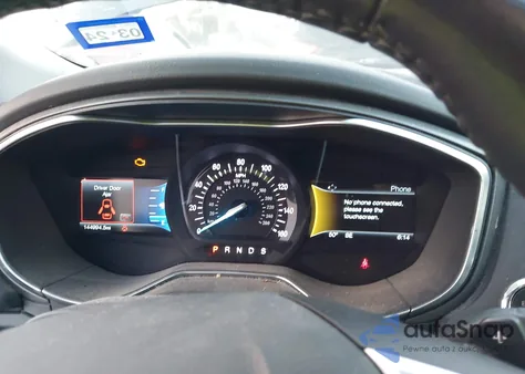 2016 Ford Fusion Titanium z USA, uszkodzony, nr VIN 3FA6P0K9XGR117621